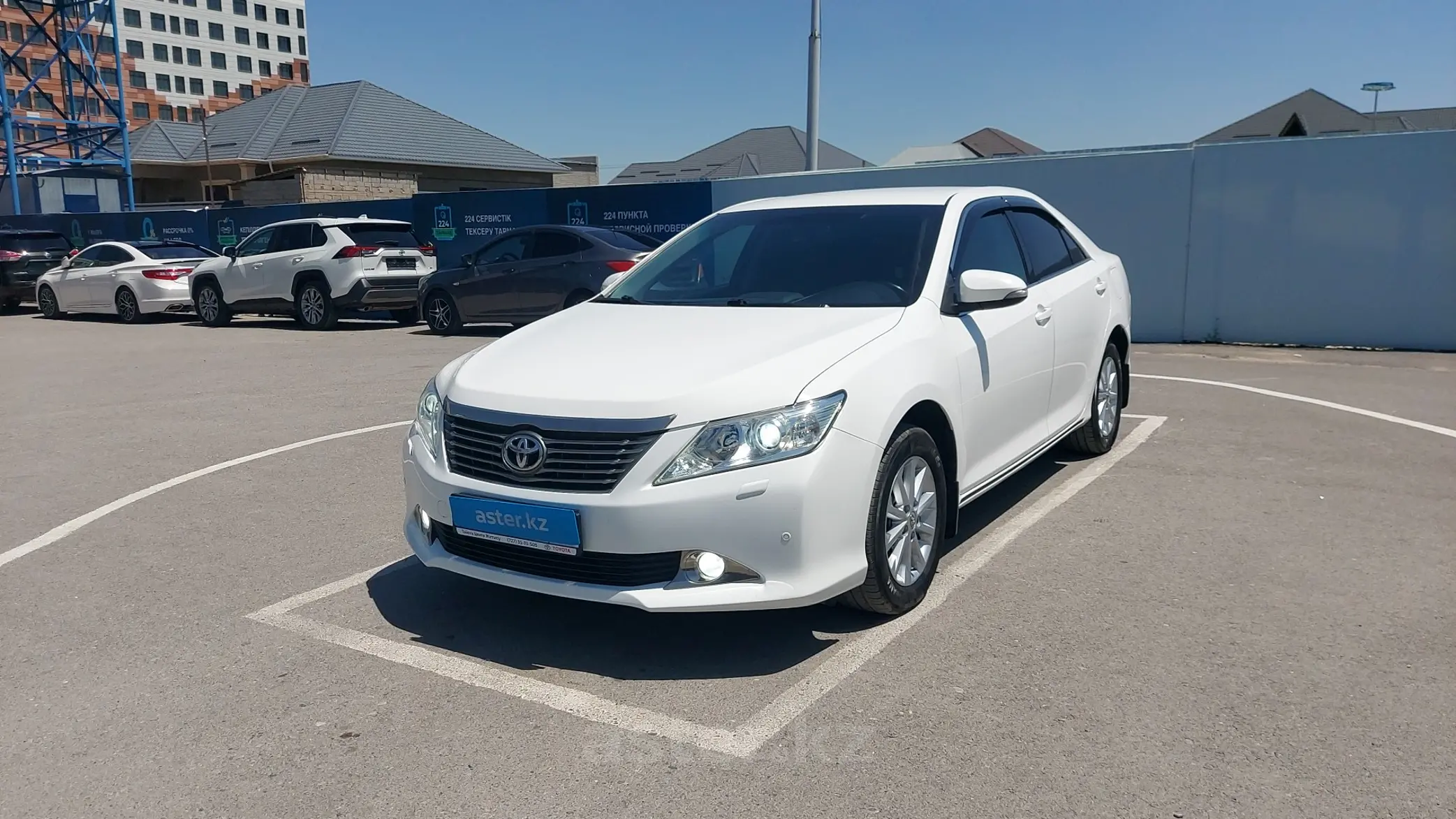 Toyota Camry 2014