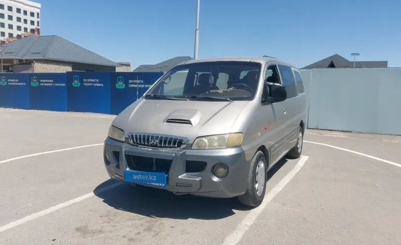 Hyundai Starex 2003 года за 2 000 000 тг. в Шымкент