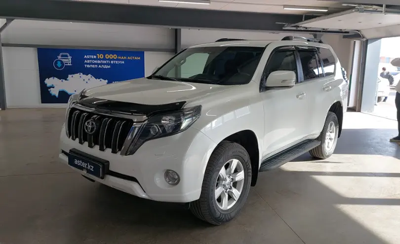 Toyota Land Cruiser Prado 2017 года за 18 000 000 тг. в Астана