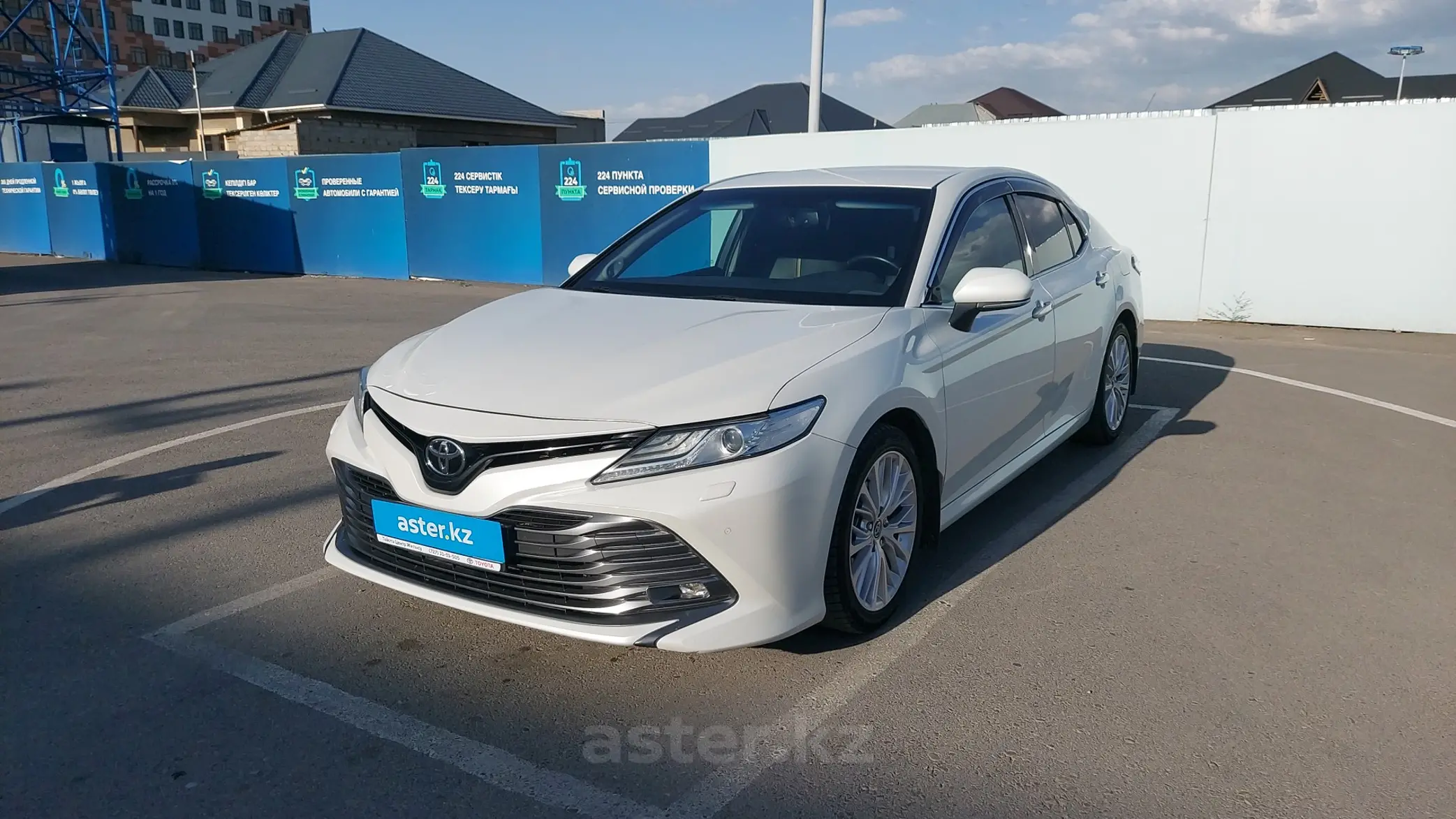 Toyota Camry 2019