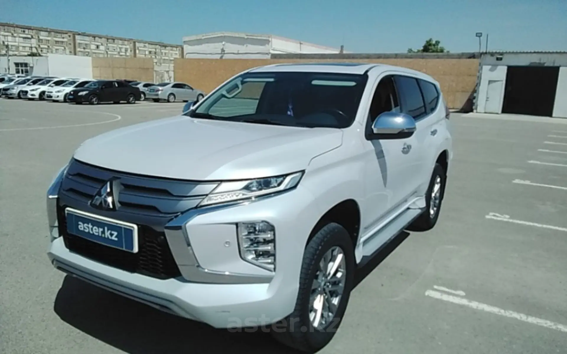 Mitsubishi Pajero Sport 2020