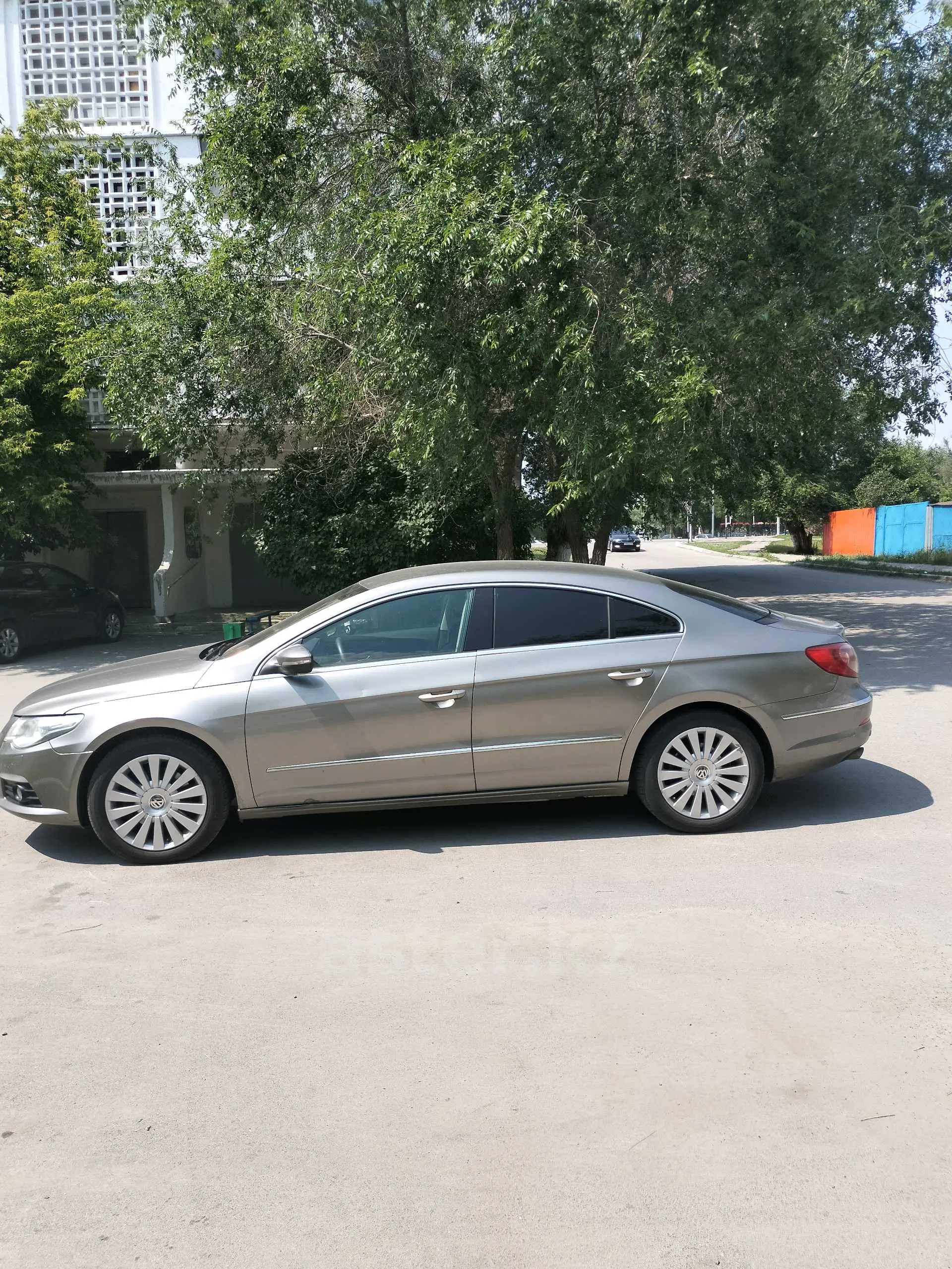 Volkswagen Passat CC 2010