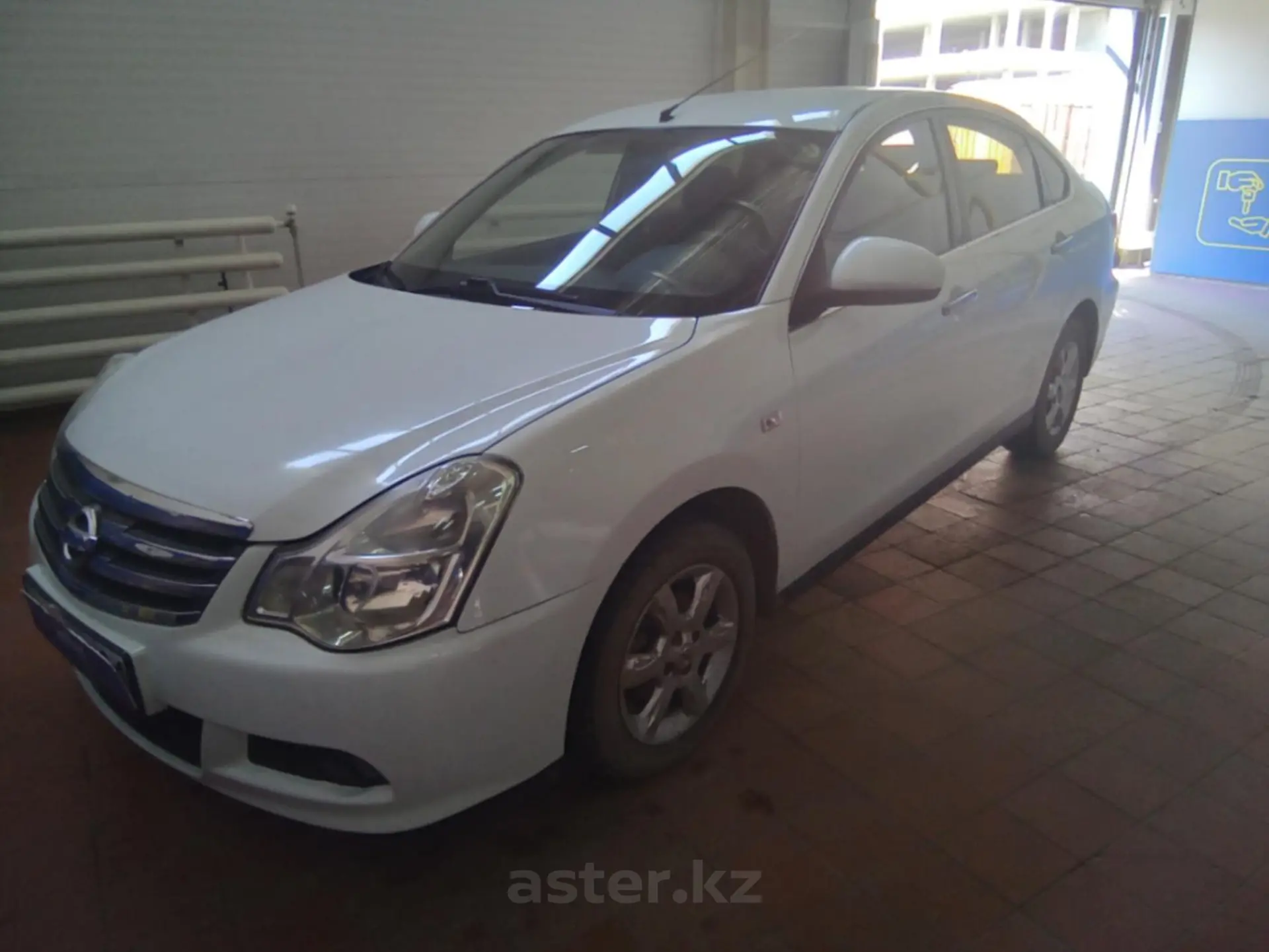 Nissan Almera 2013