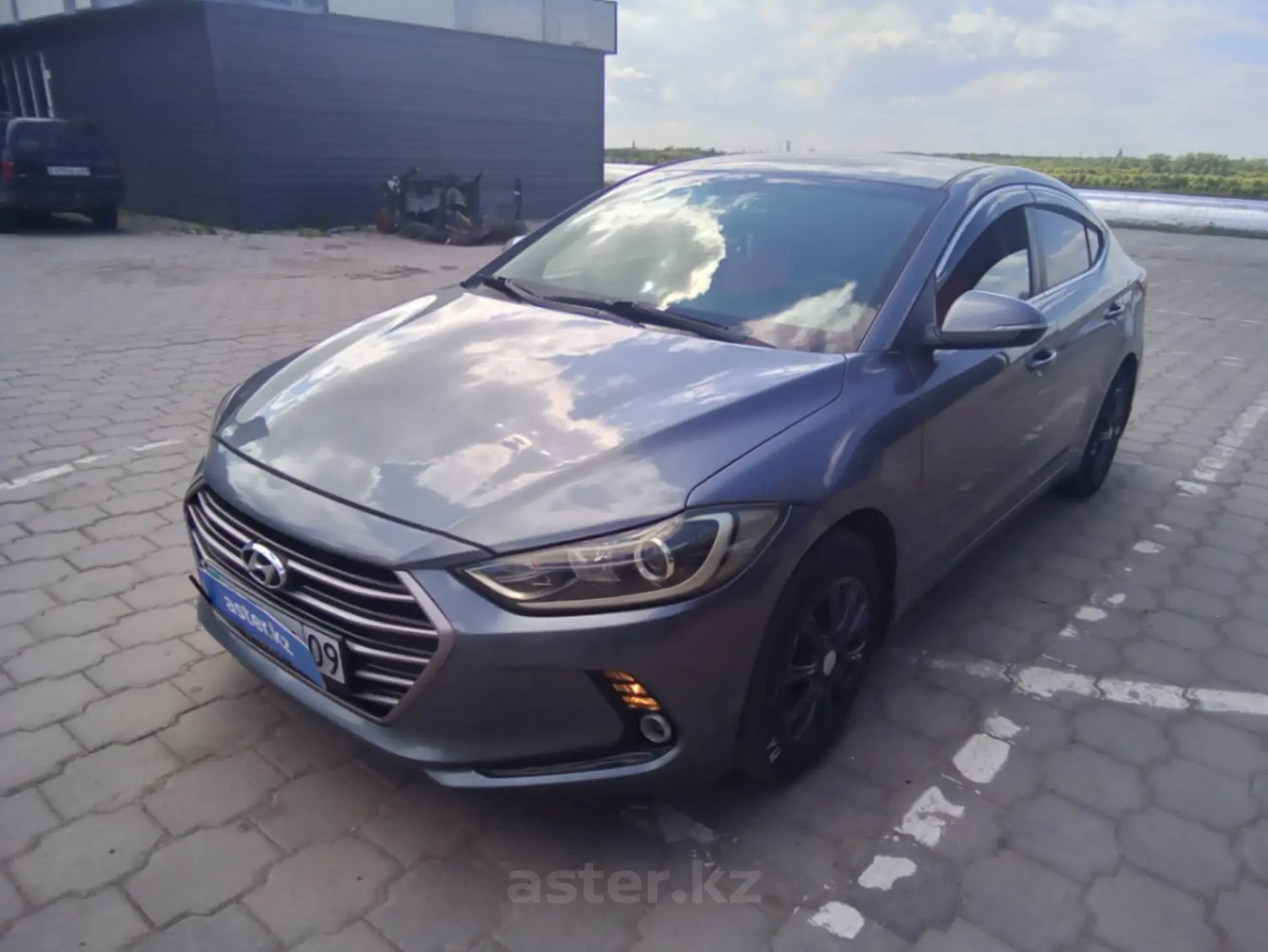 Hyundai Elantra 2018