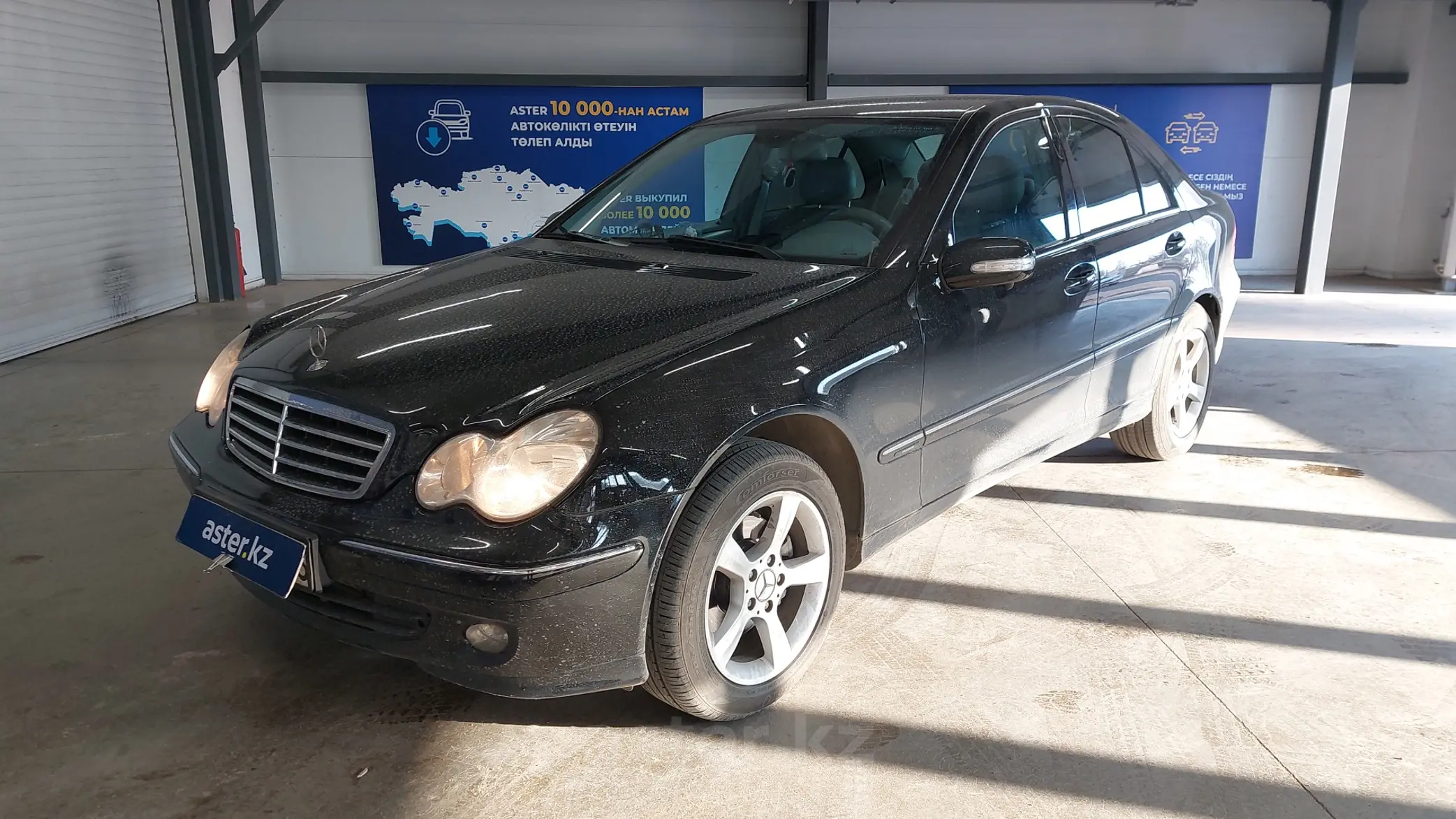 Mercedes-Benz C-Класс 2005