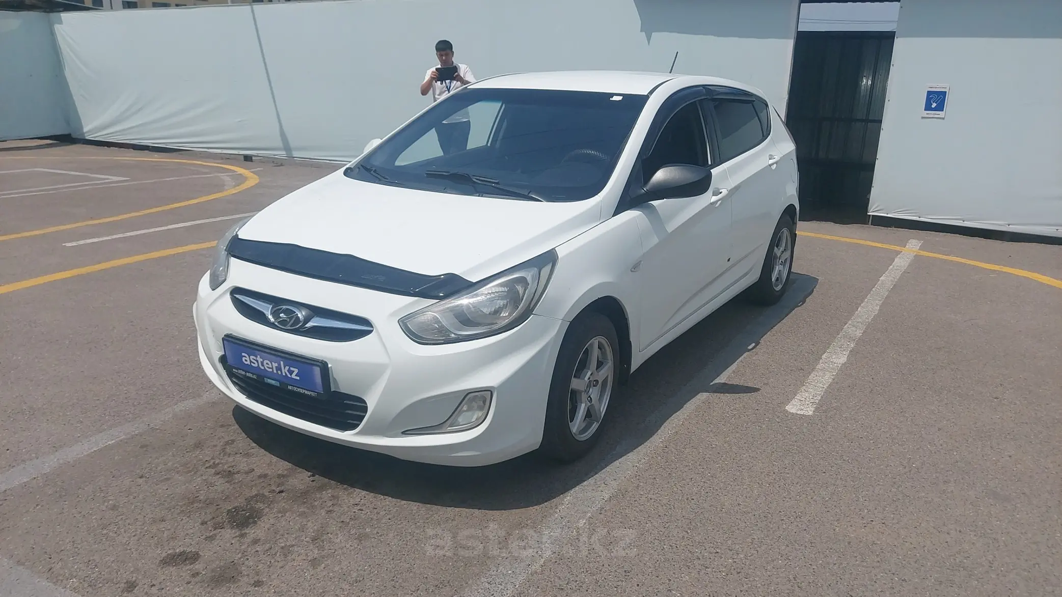 Hyundai Accent 2013