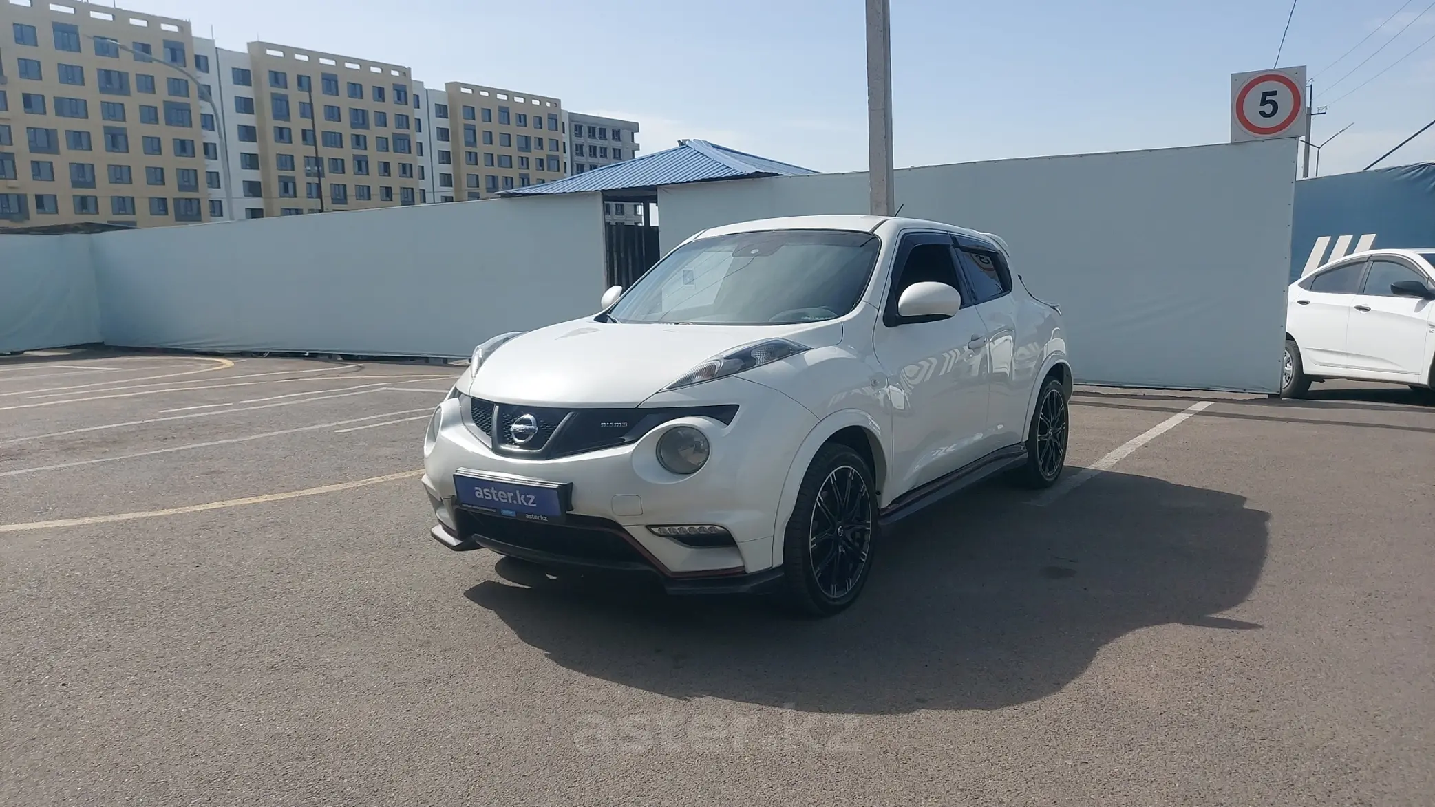 Nissan Juke Nismo 2014