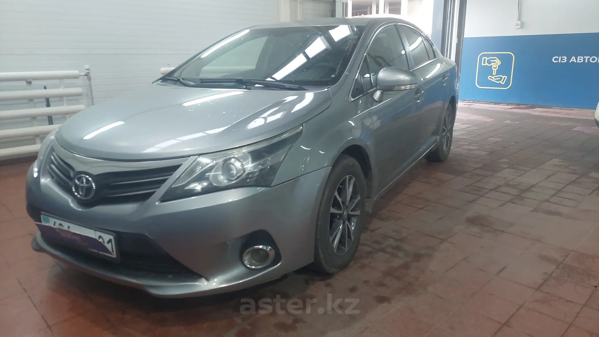 Toyota Avensis 2011