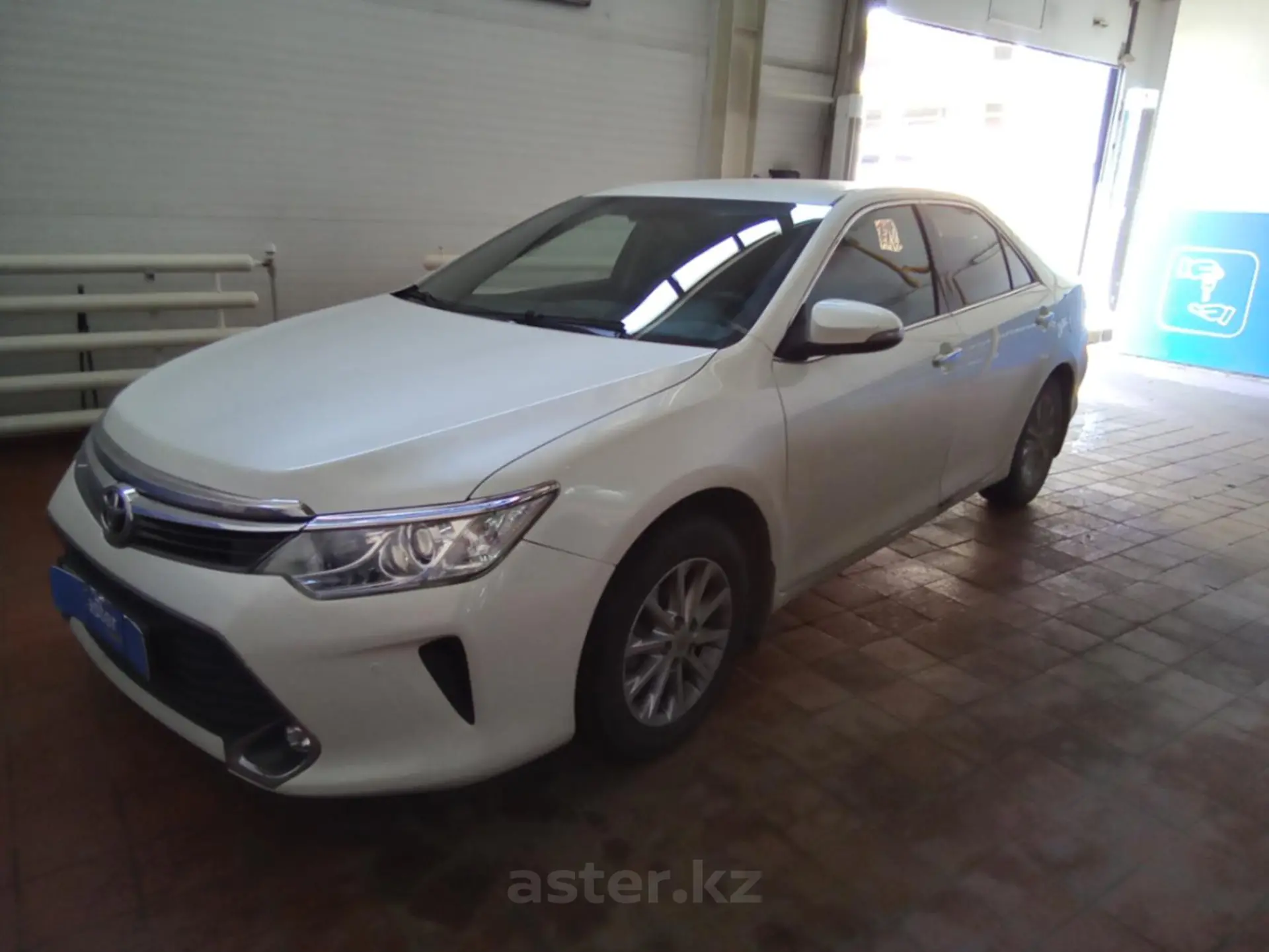 Toyota Camry 2017