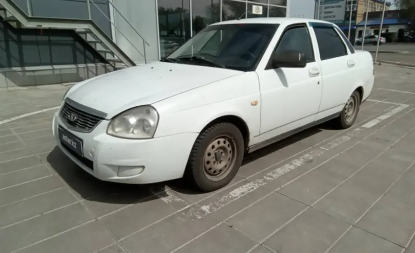 LADA (ВАЗ) Priora 2015 года за 2 300 000 тг. в Уральск