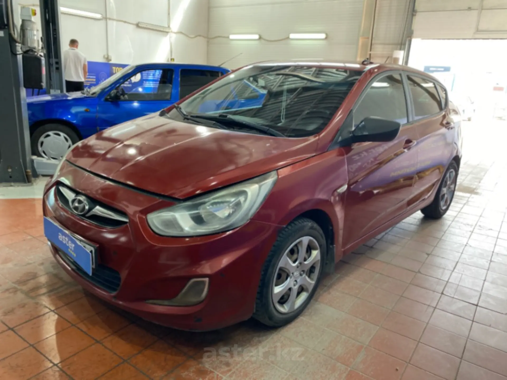 Hyundai Accent 2012