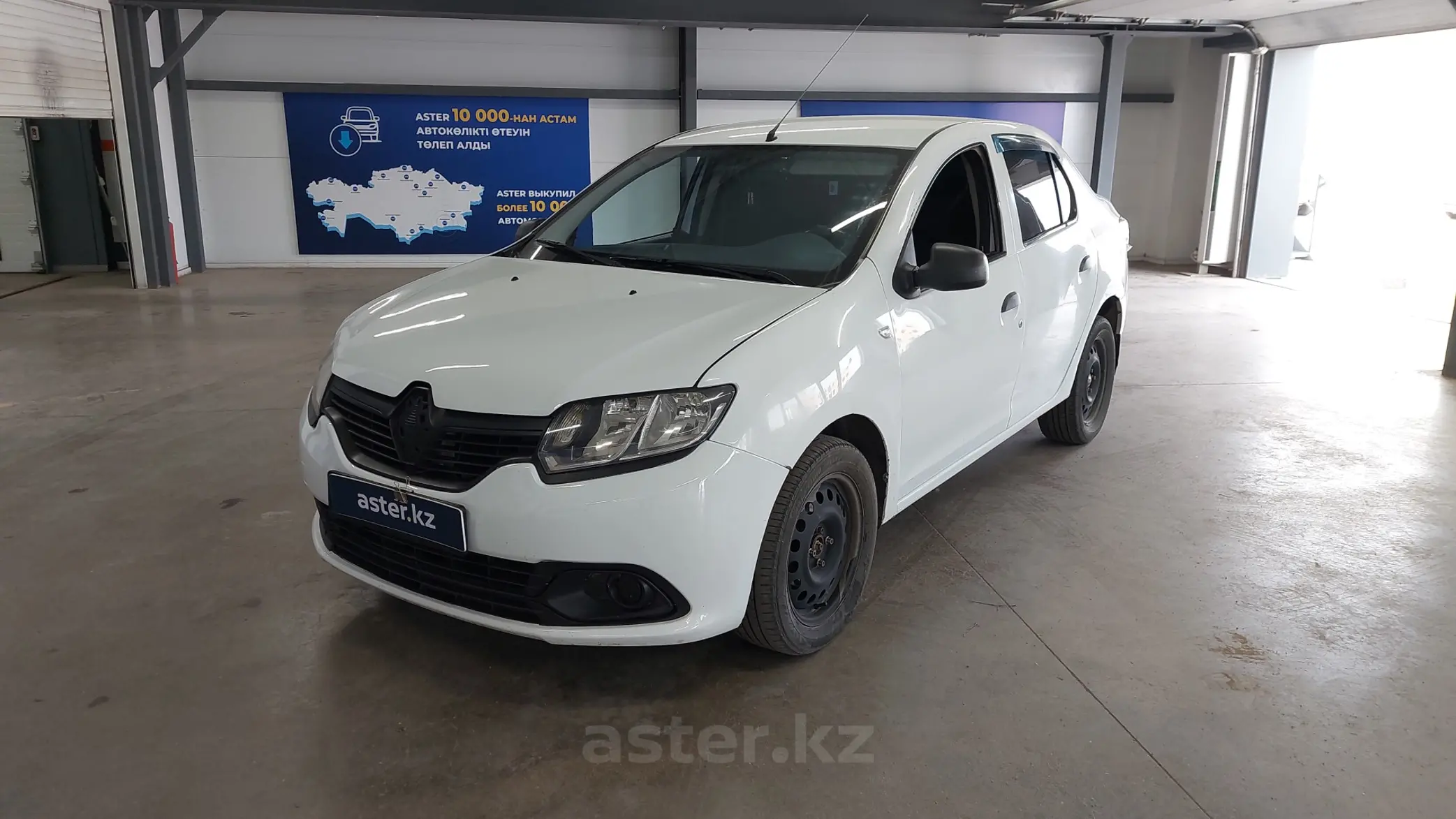 Renault Logan 2015