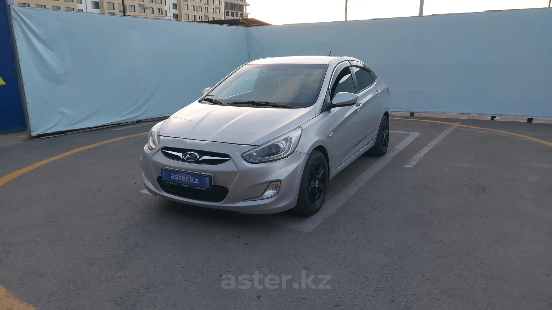 Hyundai Accent 2014