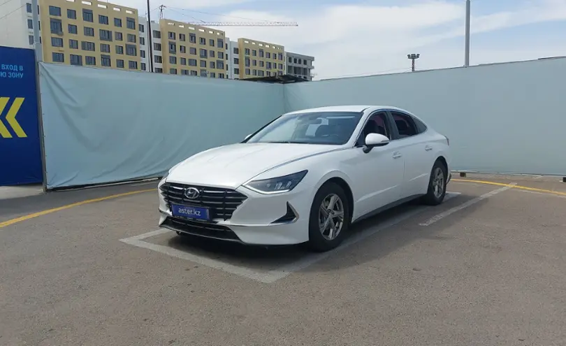 Hyundai Sonata 2019 года за 10 000 000 тг. в Алматы