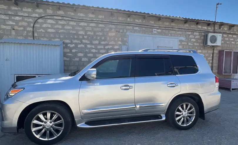 Lexus LX 2008 года за 19 000 000 тг. в Мангистауская область