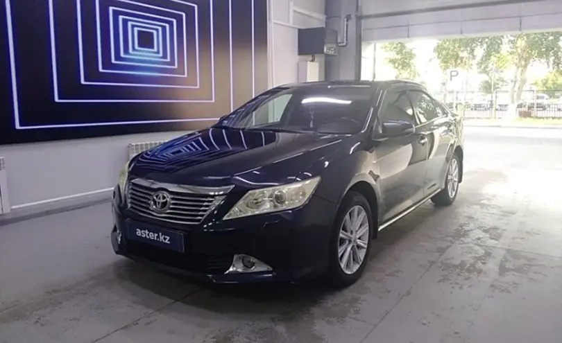 Toyota Camry 2012 года за 9 000 000 тг. в Павлодар