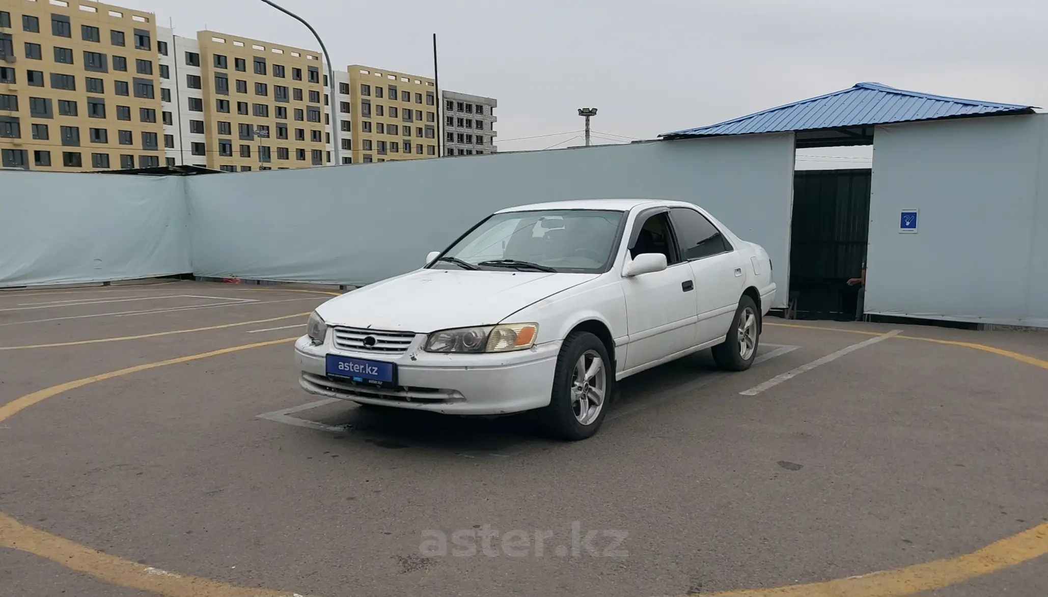 Toyota Camry 2000