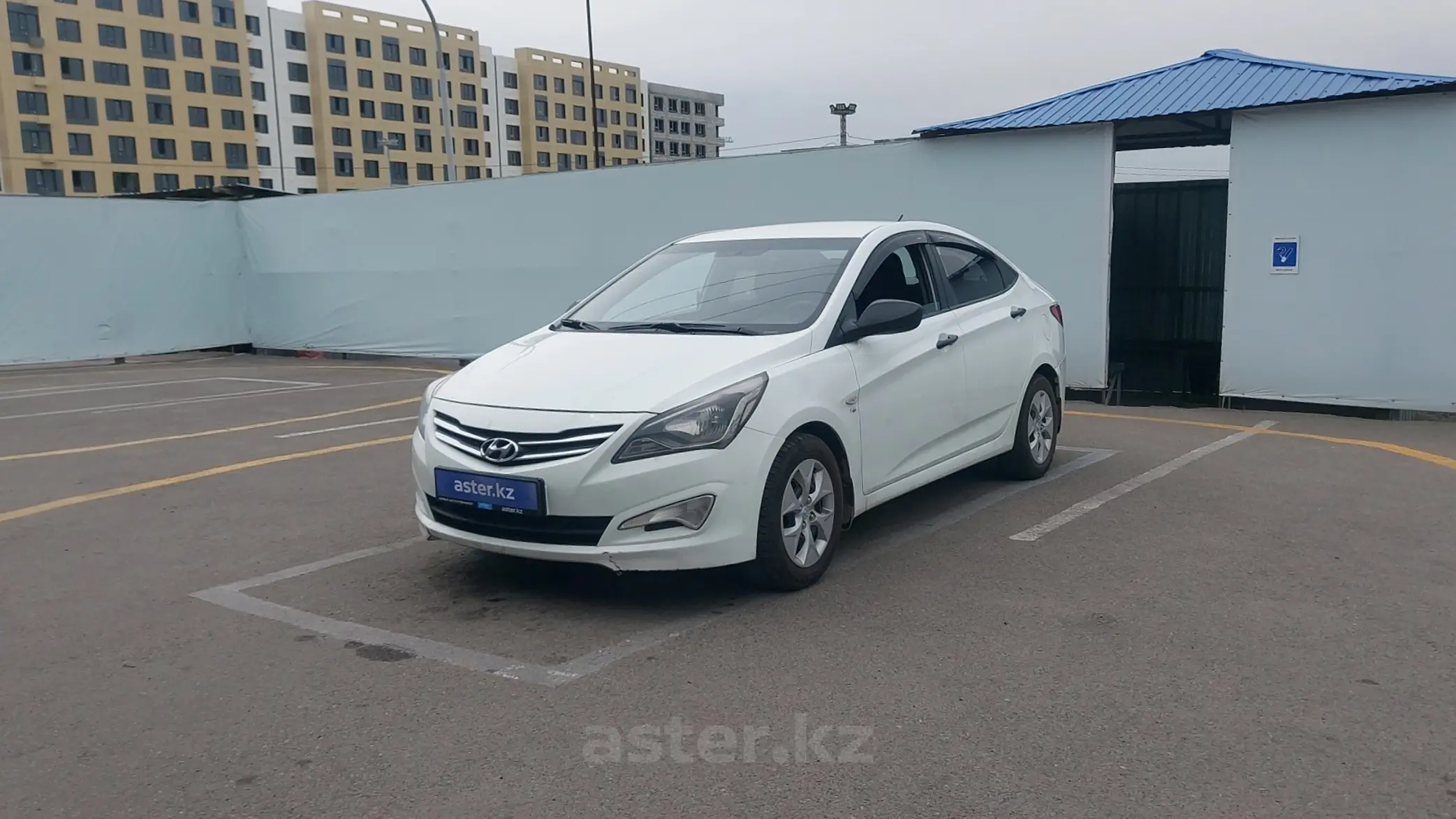 Hyundai Solaris 2015