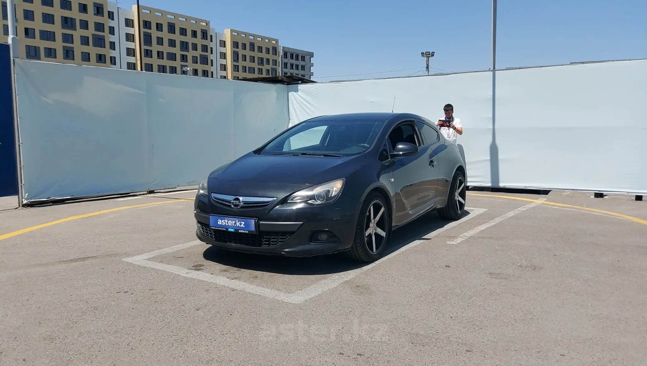 Opel Astra 2012