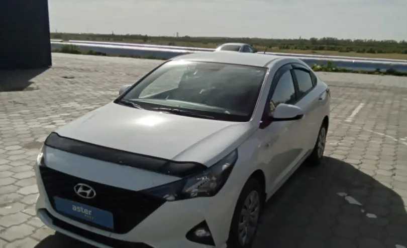 Hyundai Accent 2021 года за 8 500 000 тг. в Караганда