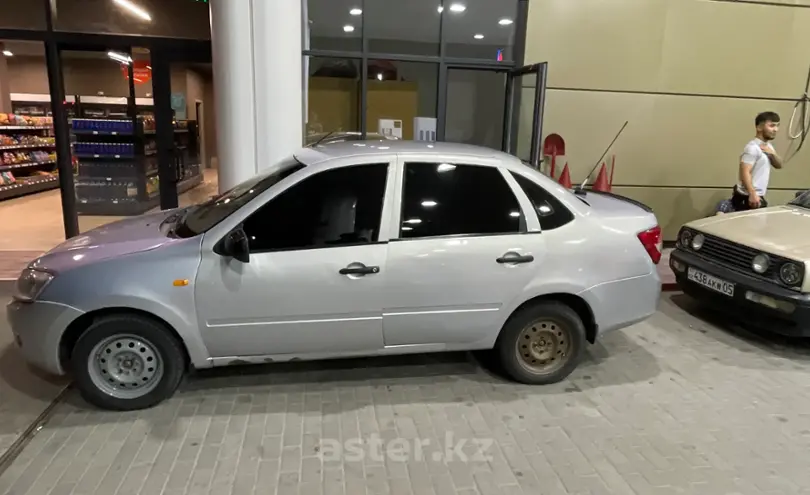 LADA (ВАЗ) Granta 2013 года за 2 300 000 тг. в Алматы