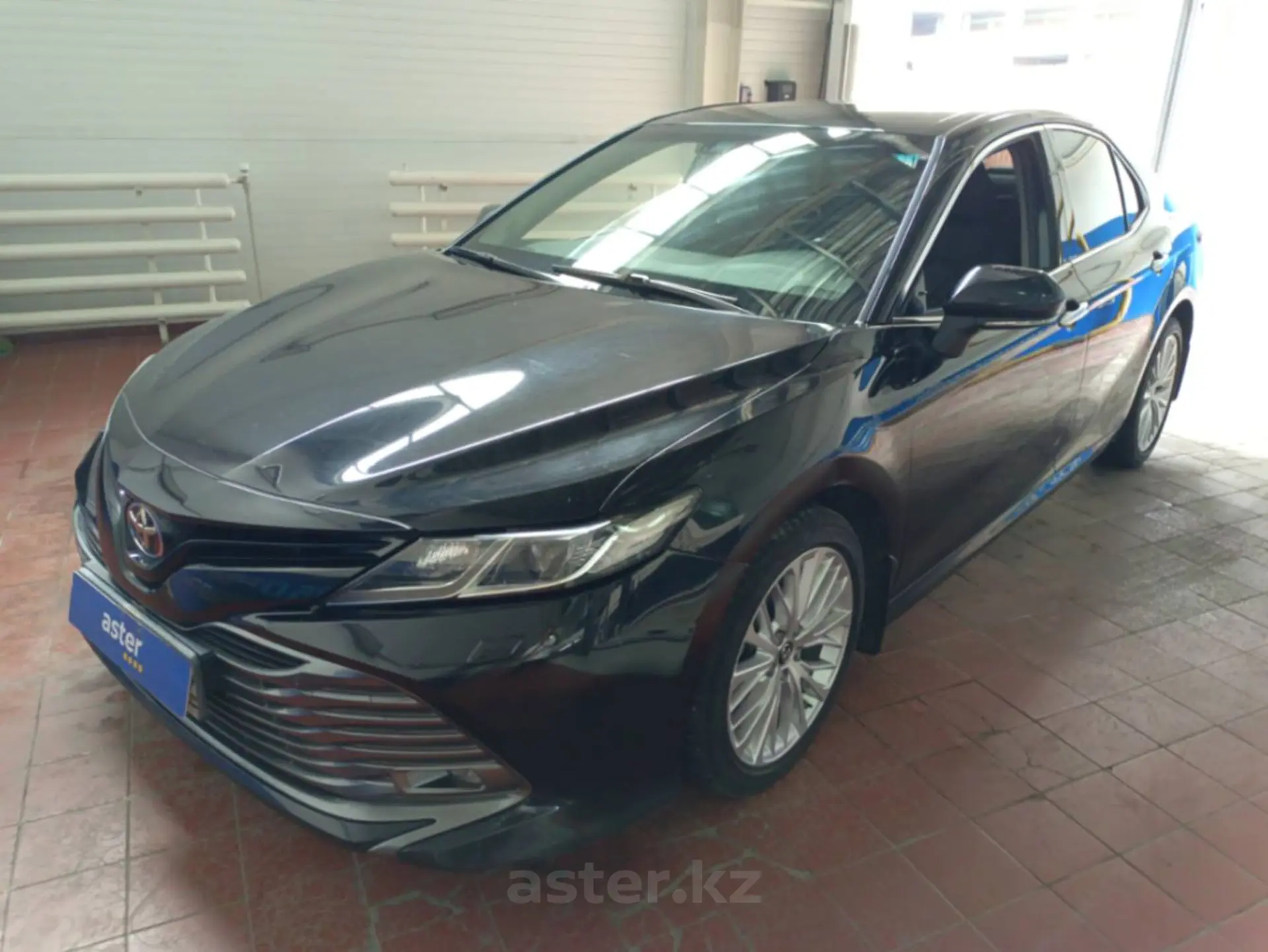 Toyota Camry 2019