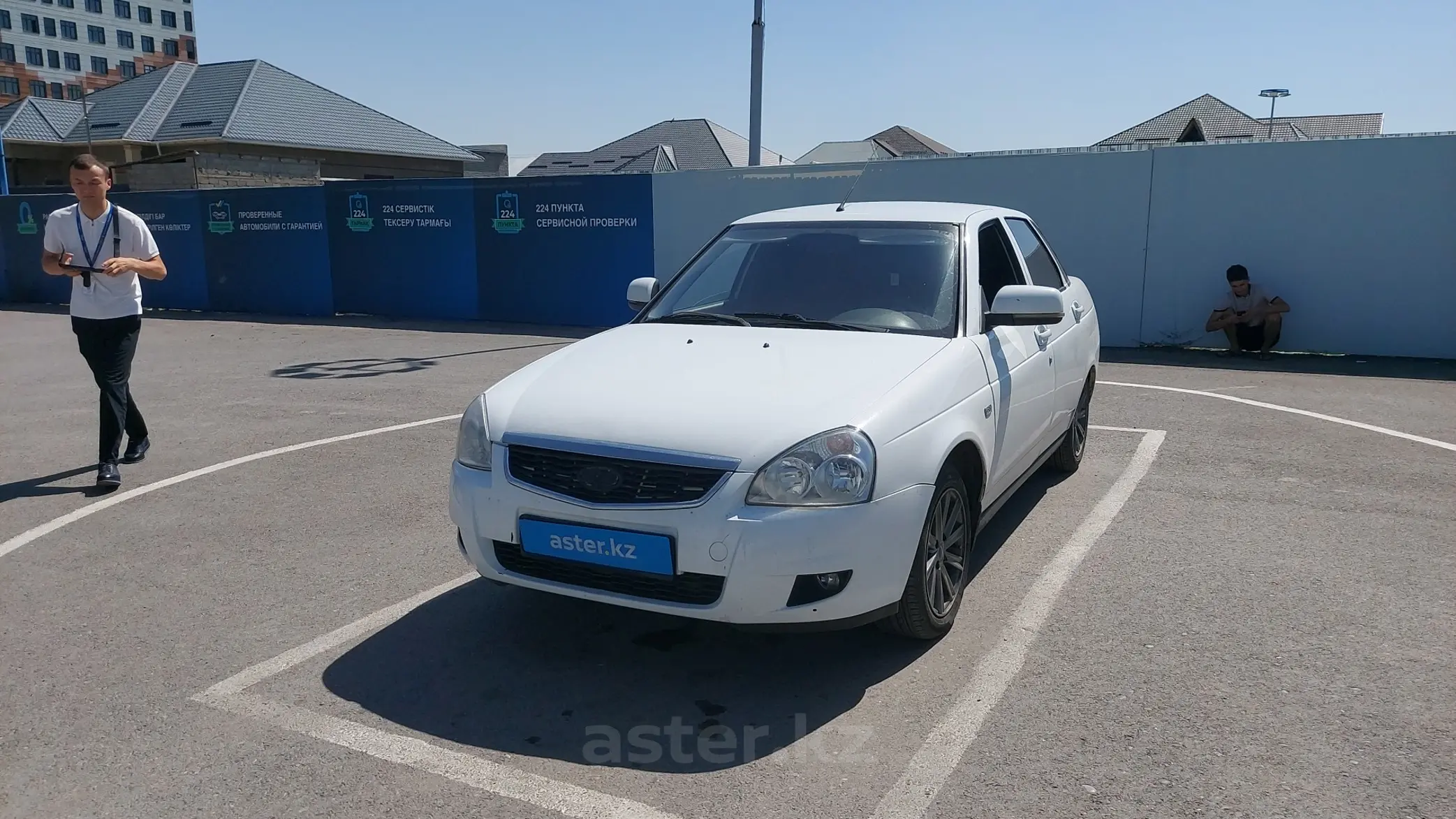 LADA (ВАЗ) Priora 2012