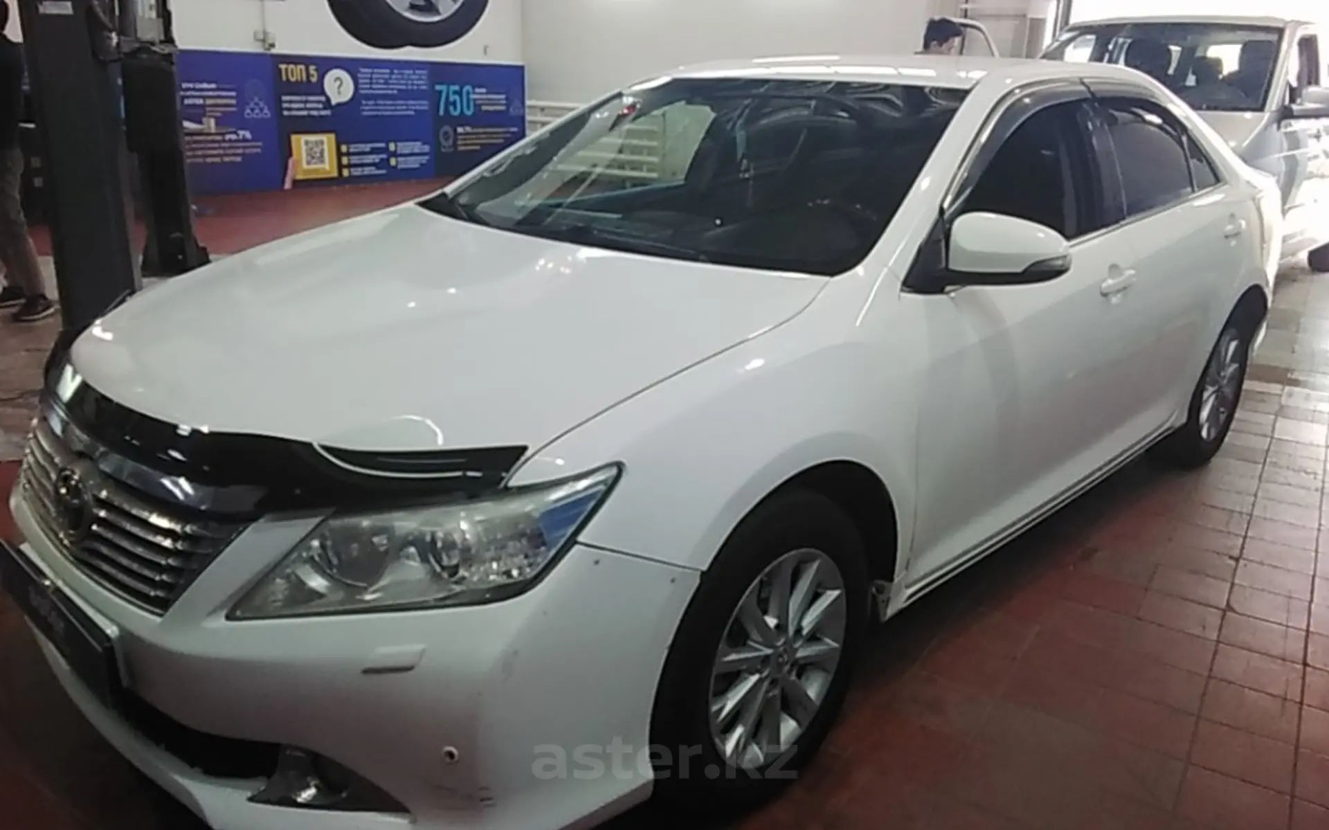 Toyota Camry 2013