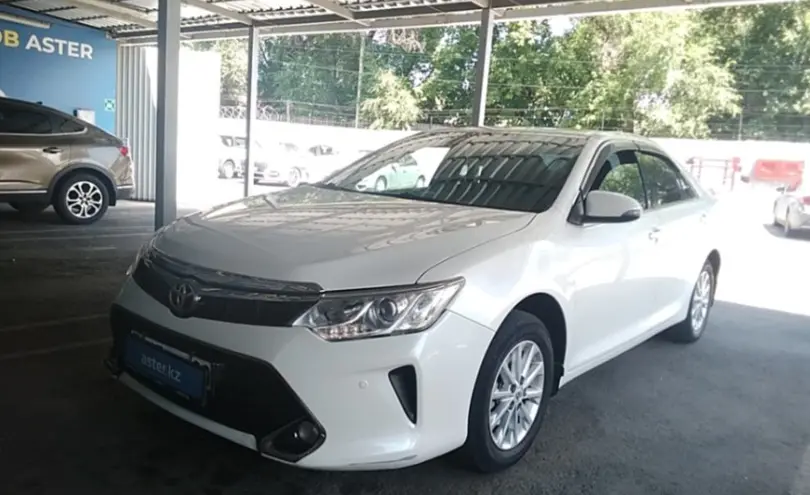 Toyota Camry 2016 года за 12 000 000 тг. в Алматы