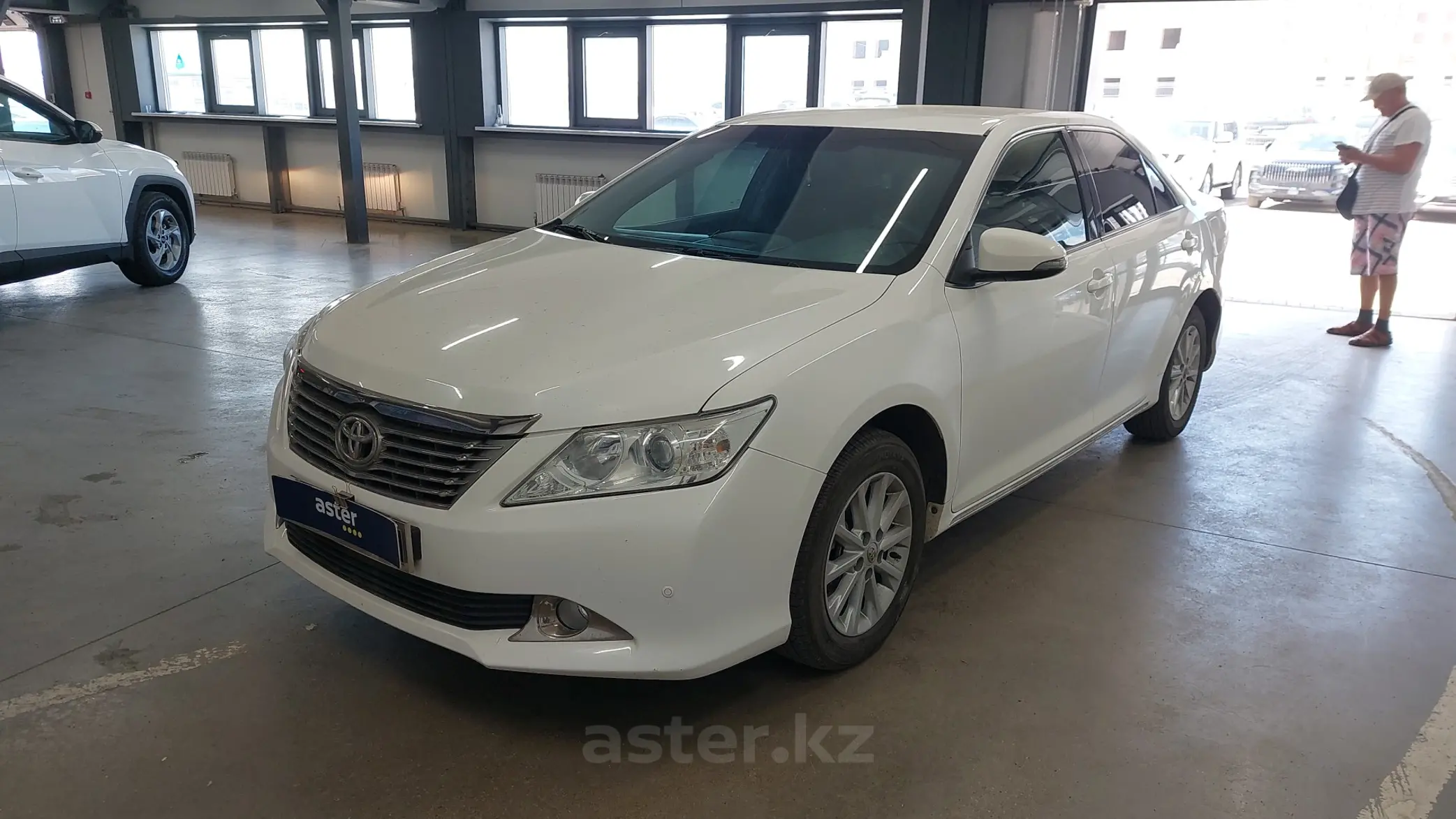 Toyota Camry 2014