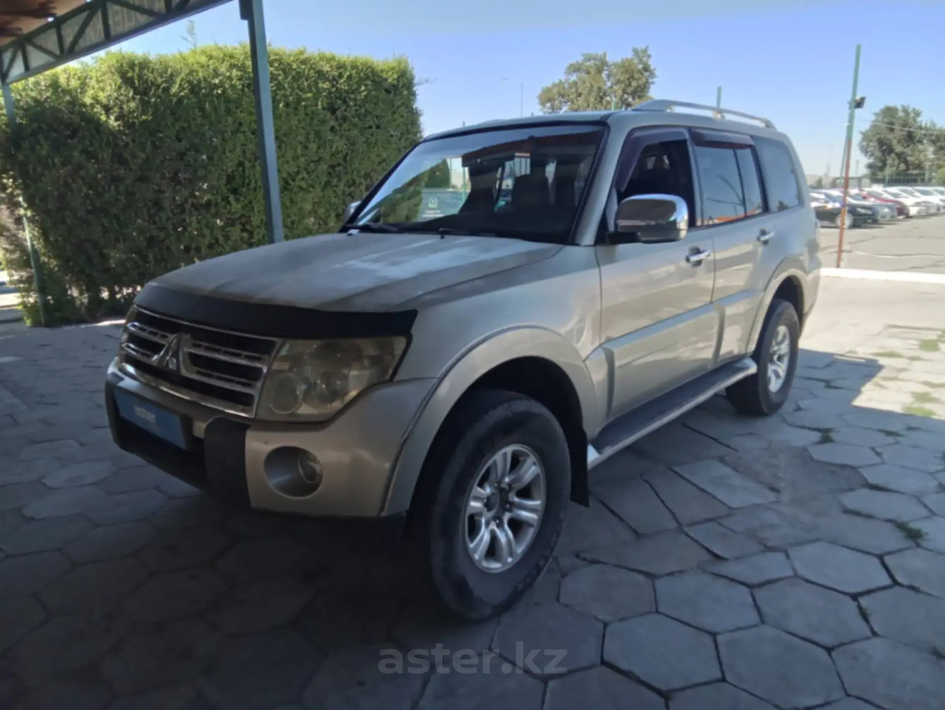 Mitsubishi Pajero 2007