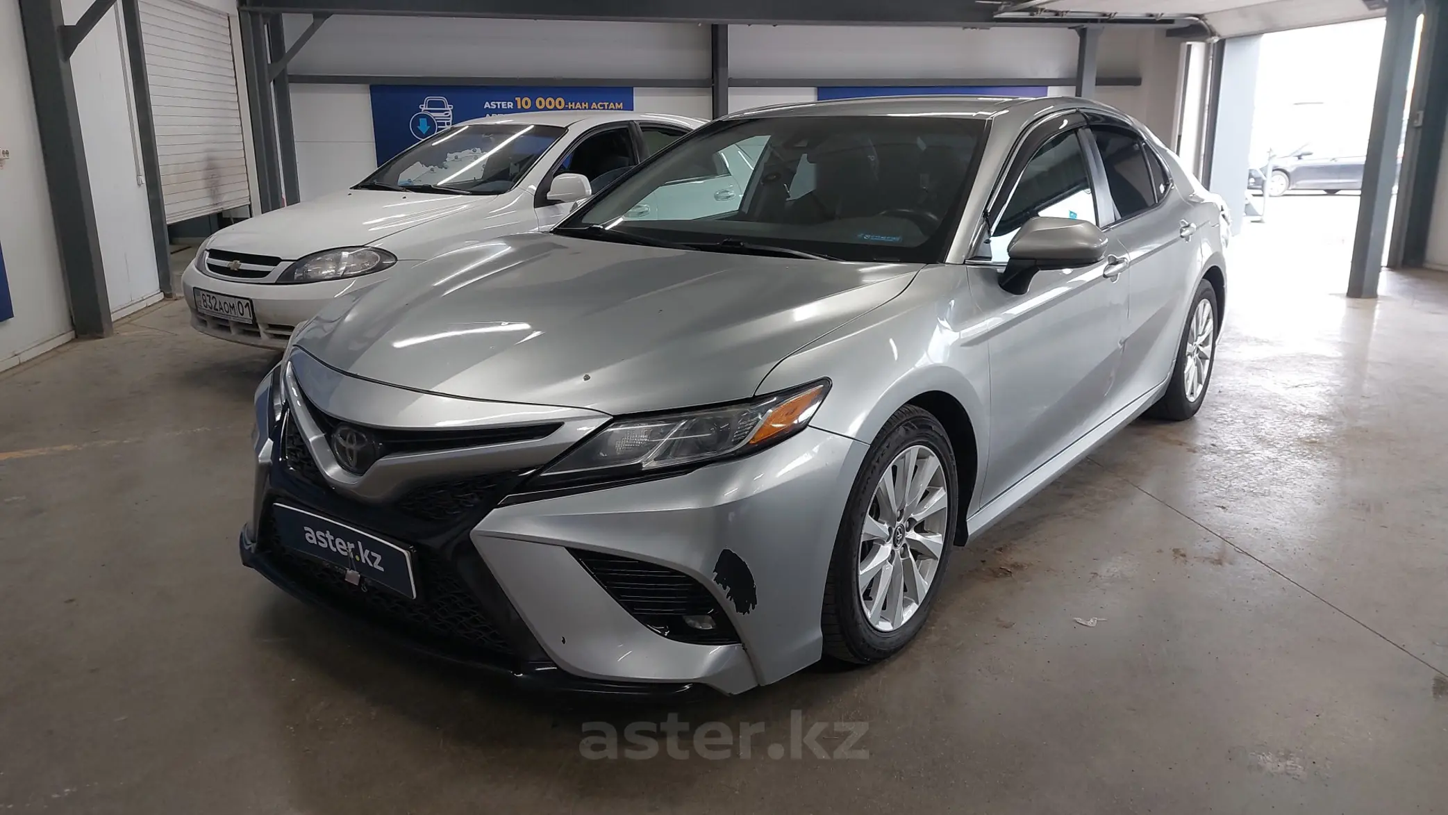 Toyota Camry 2019