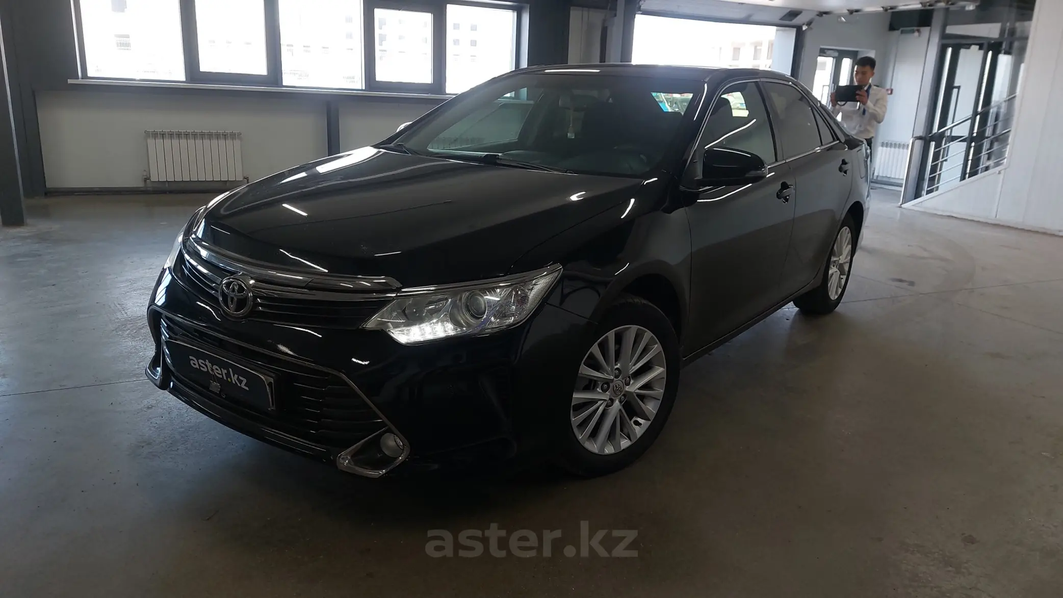 Toyota Camry 2016