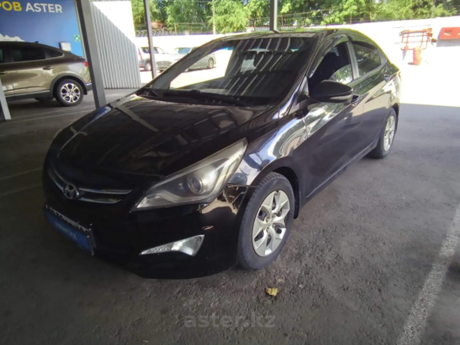 Hyundai Accent 2015