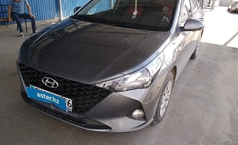 Hyundai Accent 2020 года за 7 000 000 тг. в Атырау