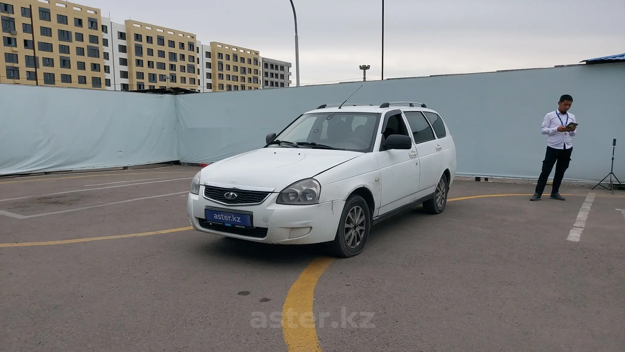 LADA (ВАЗ) Priora 2013