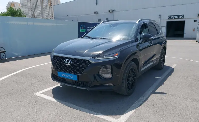 Hyundai Santa Fe 2018 года за 14 000 000 тг. в Шымкент