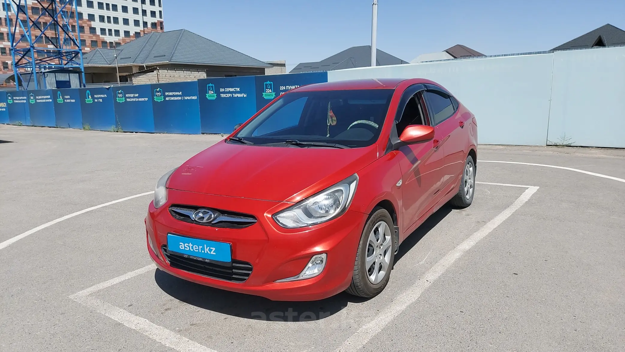 Hyundai Accent 2013