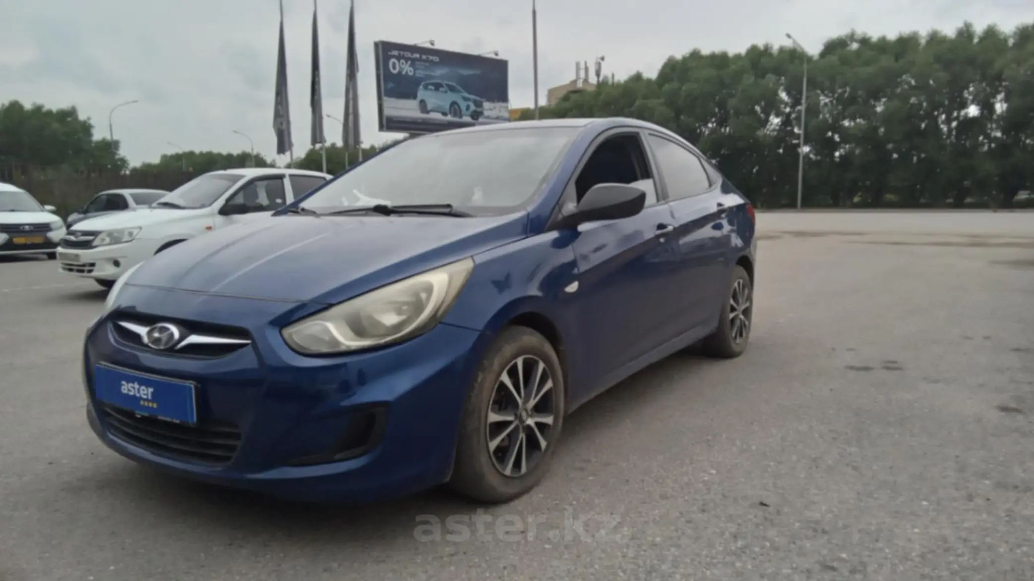 Hyundai Accent 2013