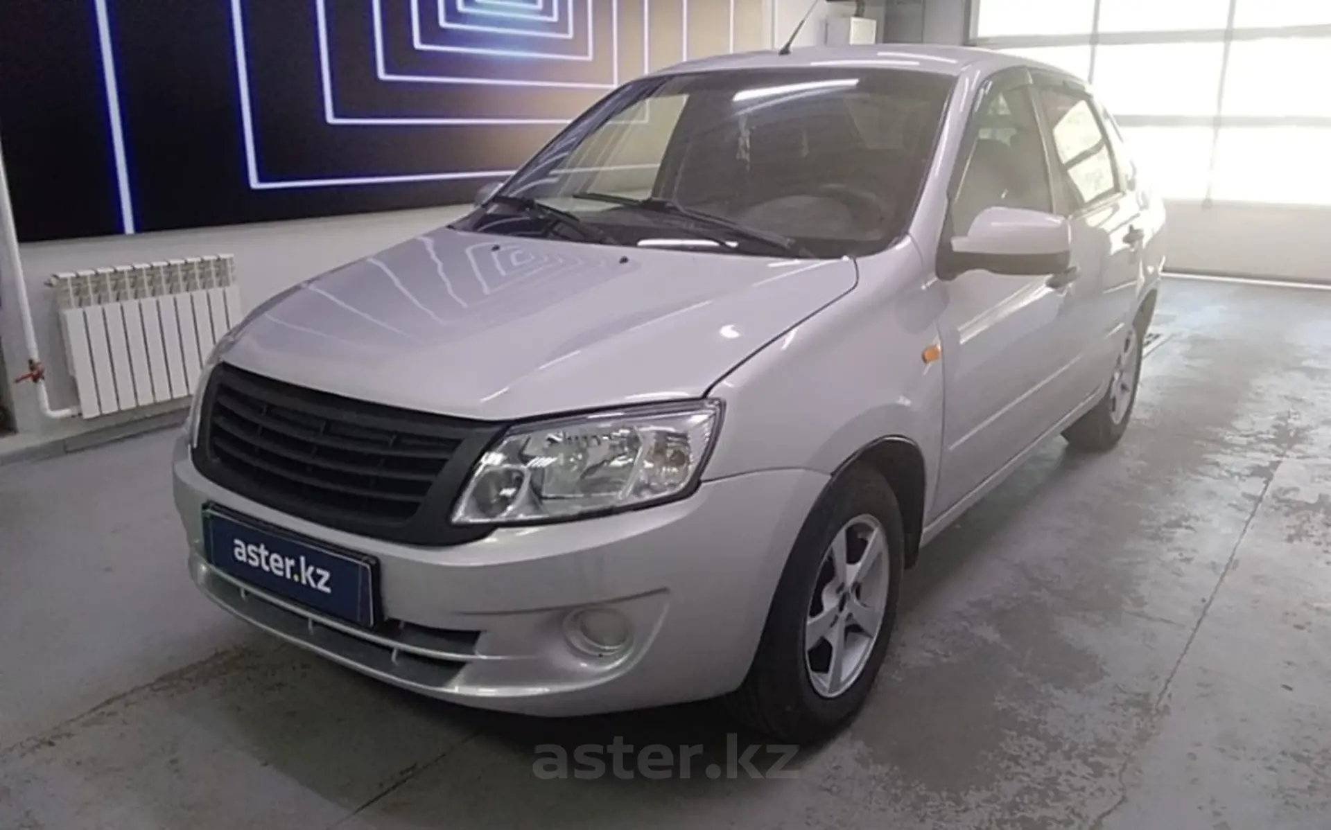 LADA (ВАЗ) Granta 2015