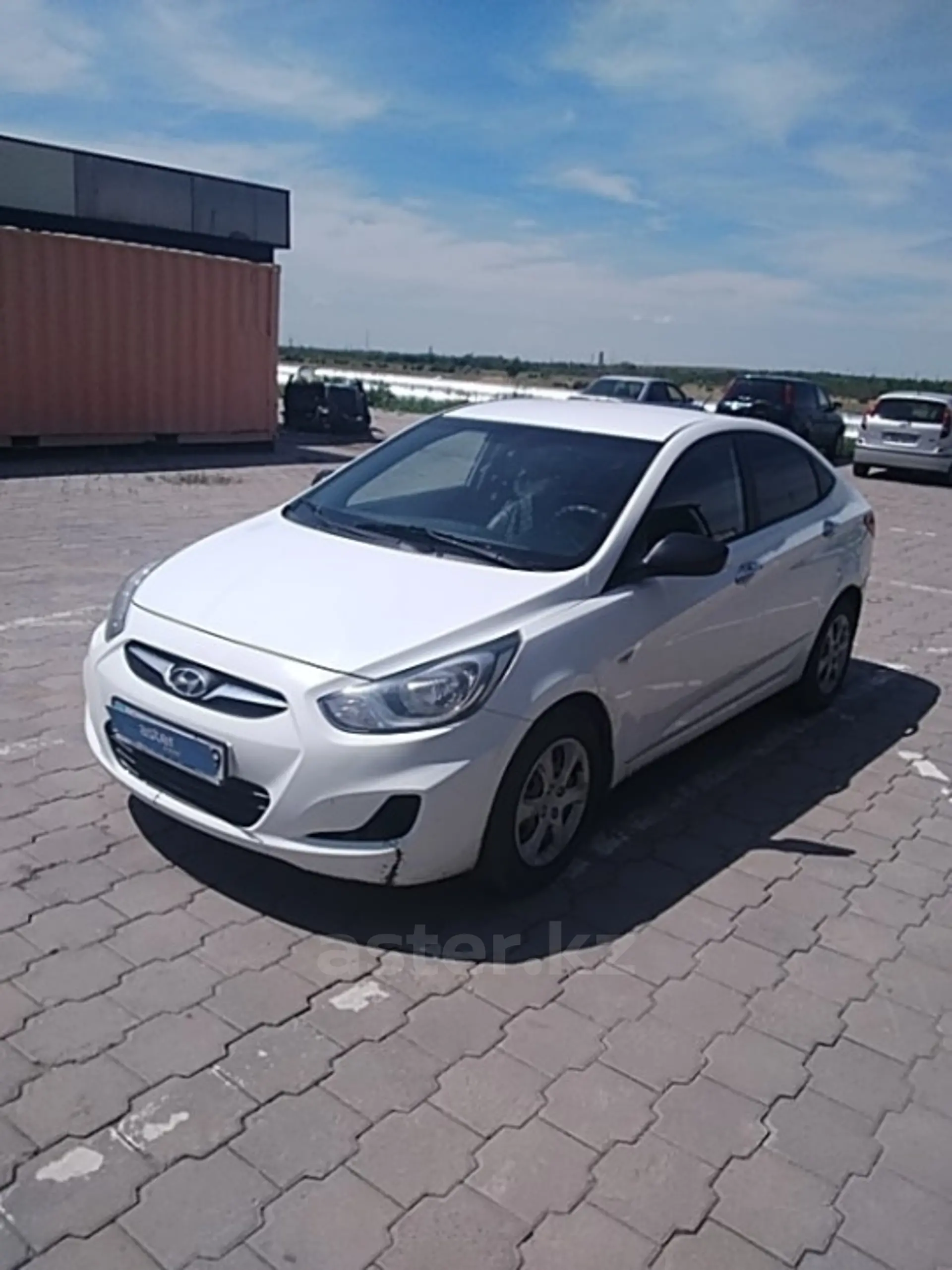 Hyundai Accent 2014