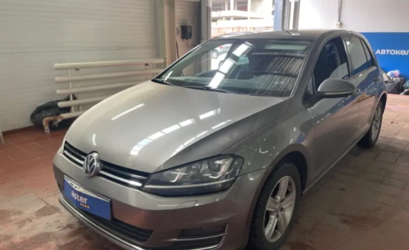 Volkswagen Golf 2014 года за 8 000 000 тг. в Астана