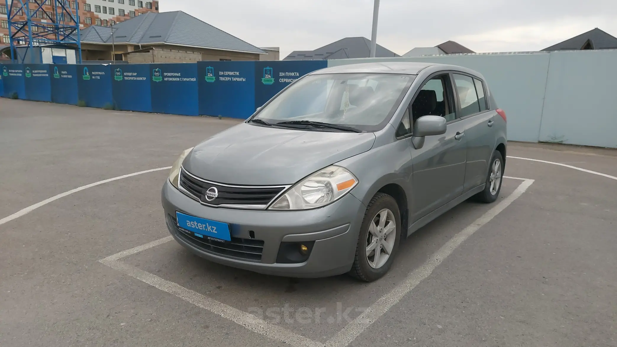 Nissan Versa 2011