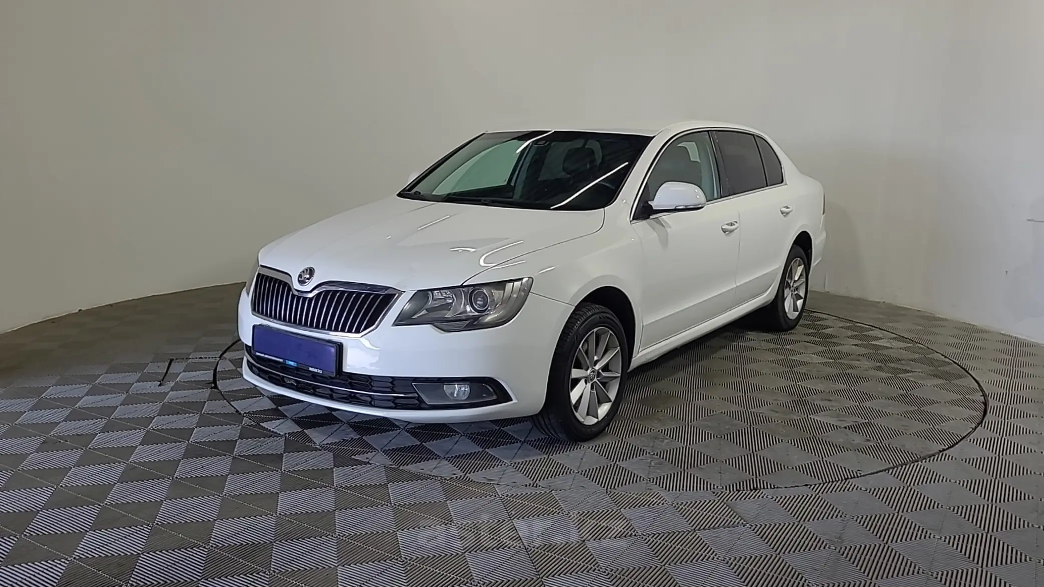 Skoda Superb 2013