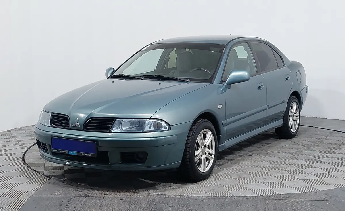 2003 Mitsubishi Carisma