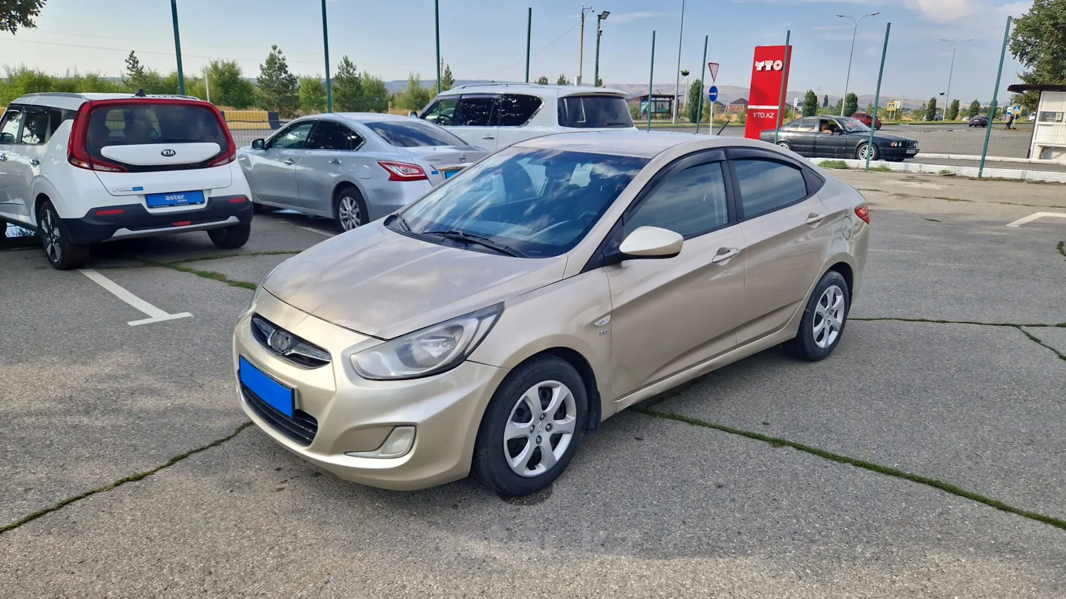 Hyundai Solaris 2014