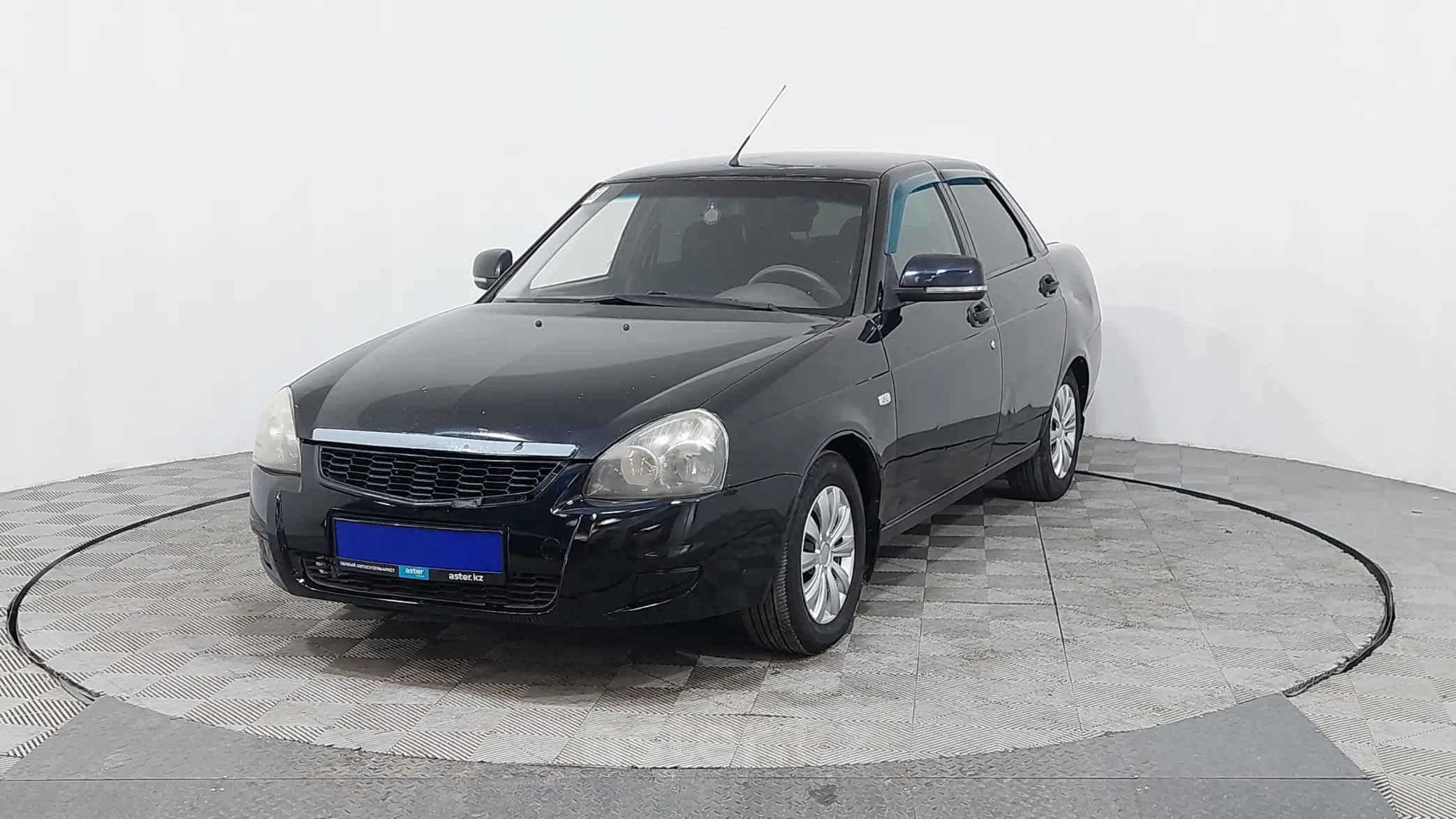 LADA (ВАЗ) Priora 2012