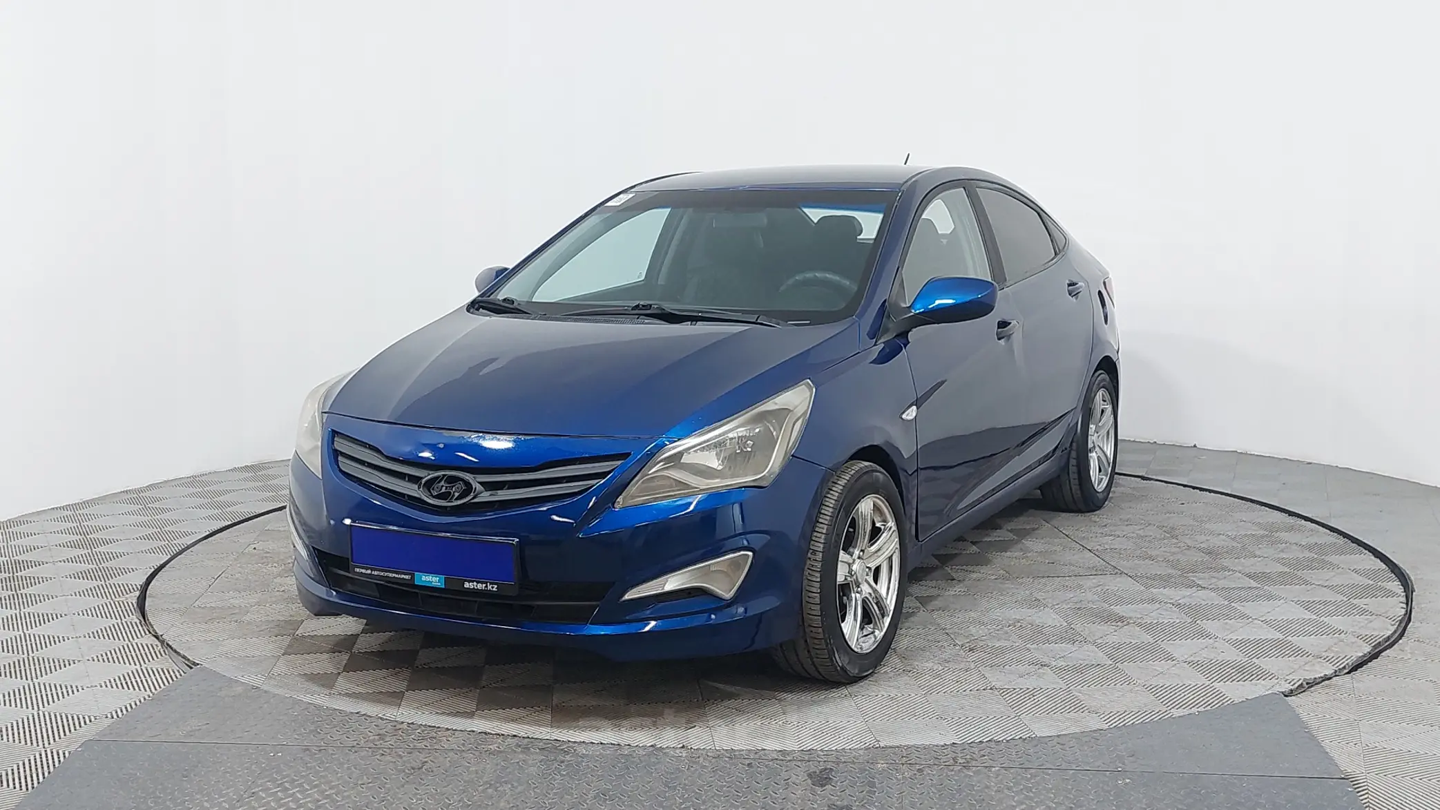 Hyundai Accent 2015