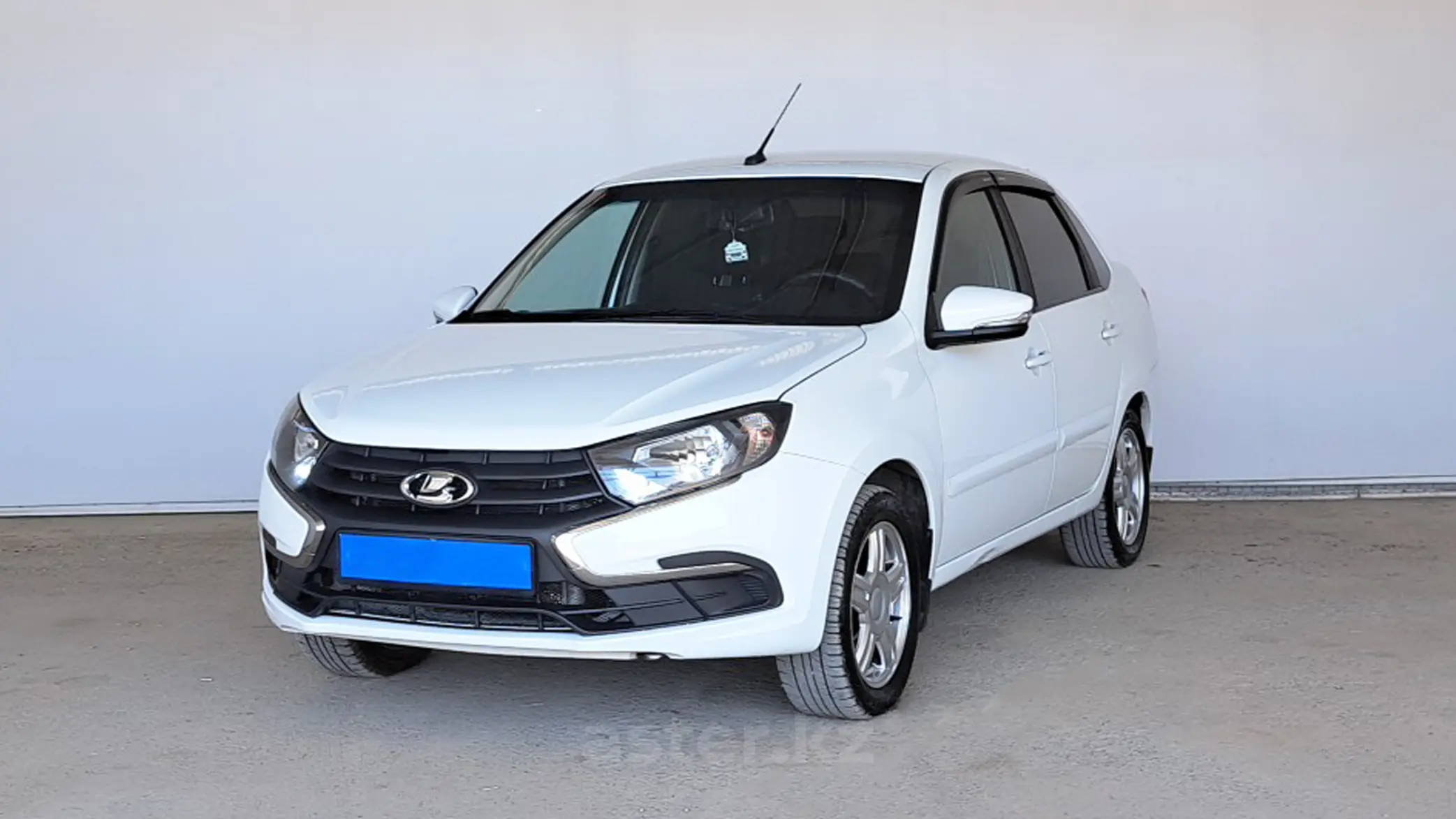 LADA (ВАЗ) Granta 2021