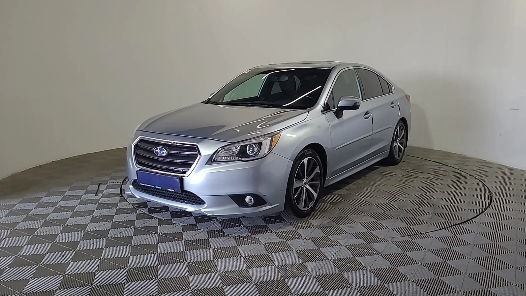 Subaru Legacy 2015